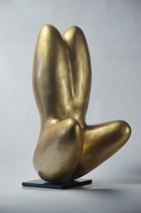 Goldiger Tron, Keramik, H 38 cm, 2017