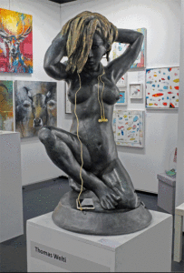 Serena, Bronze, Höhe 87 cm Breite 53 cm Gewicht 60 Kg